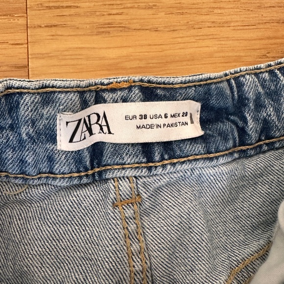 Zara Women's Blue Jeans and Shorts Set - Picture 6 of 6